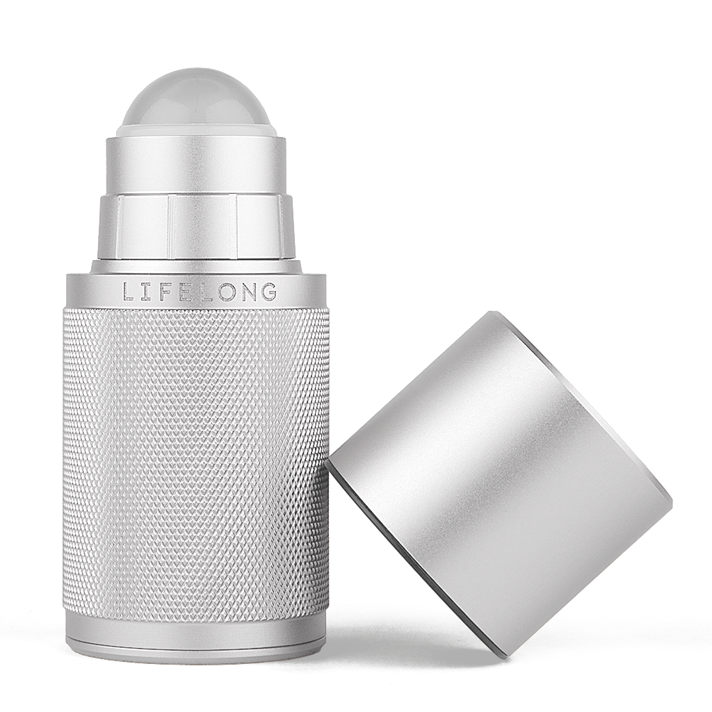 Silver-coloured refillable deodorant with lid off. It has knurled texture and a Lifelong logo in the middle. The lid has discrete black details.